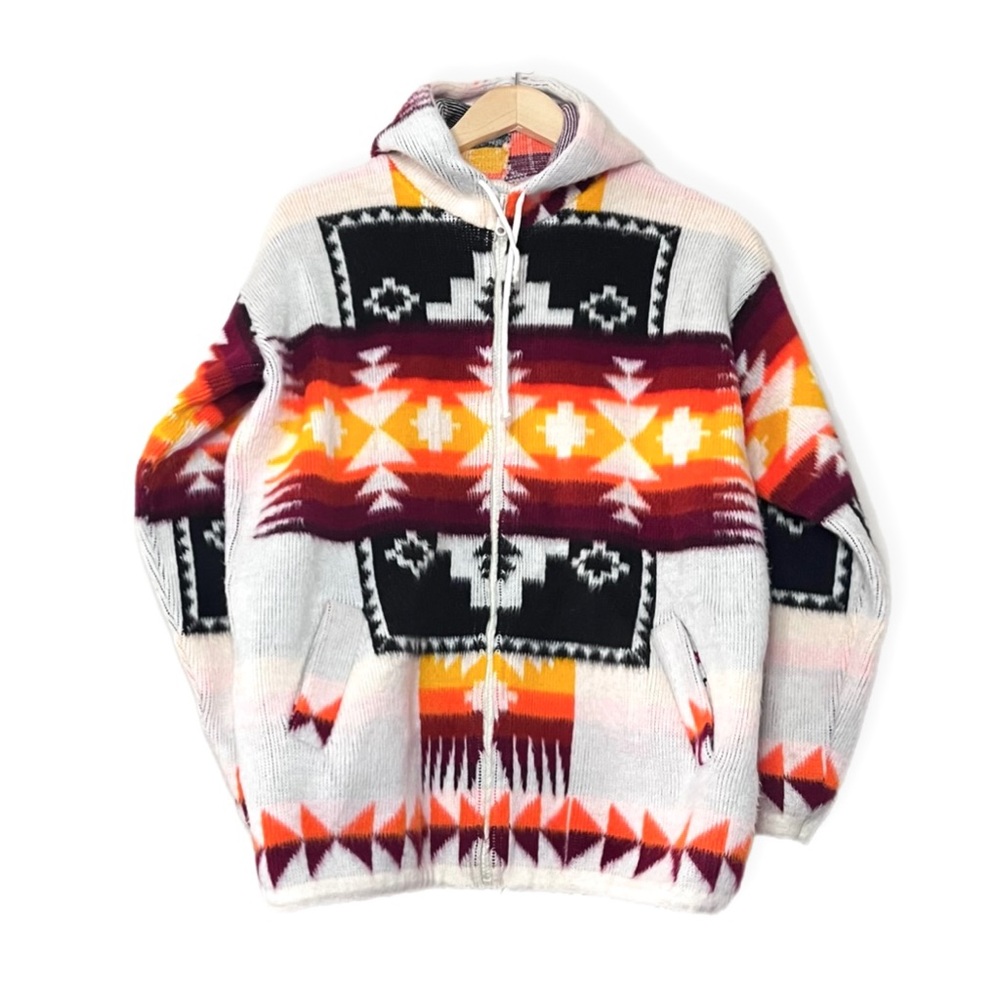 Artesanias Tuntaquimba Southwestern Wool Hooded Jacket